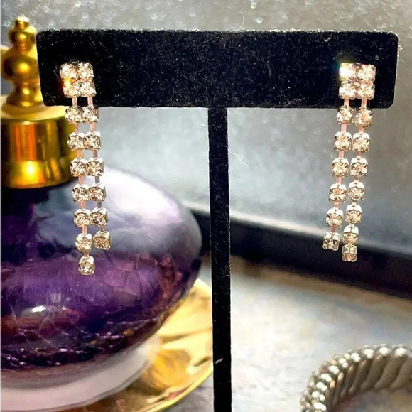 VINTAGE SILVER TONE AND CLEAR RHINESTONE EXPANDABLE BRACELET RING EARRINGS SET - Picture 5 of 16